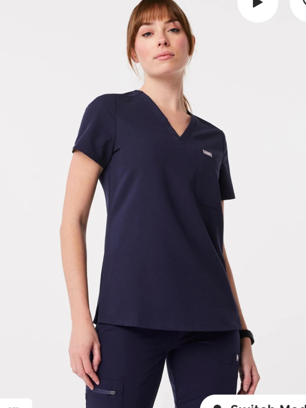 Figs Navy Catarina Slim Scrub Top